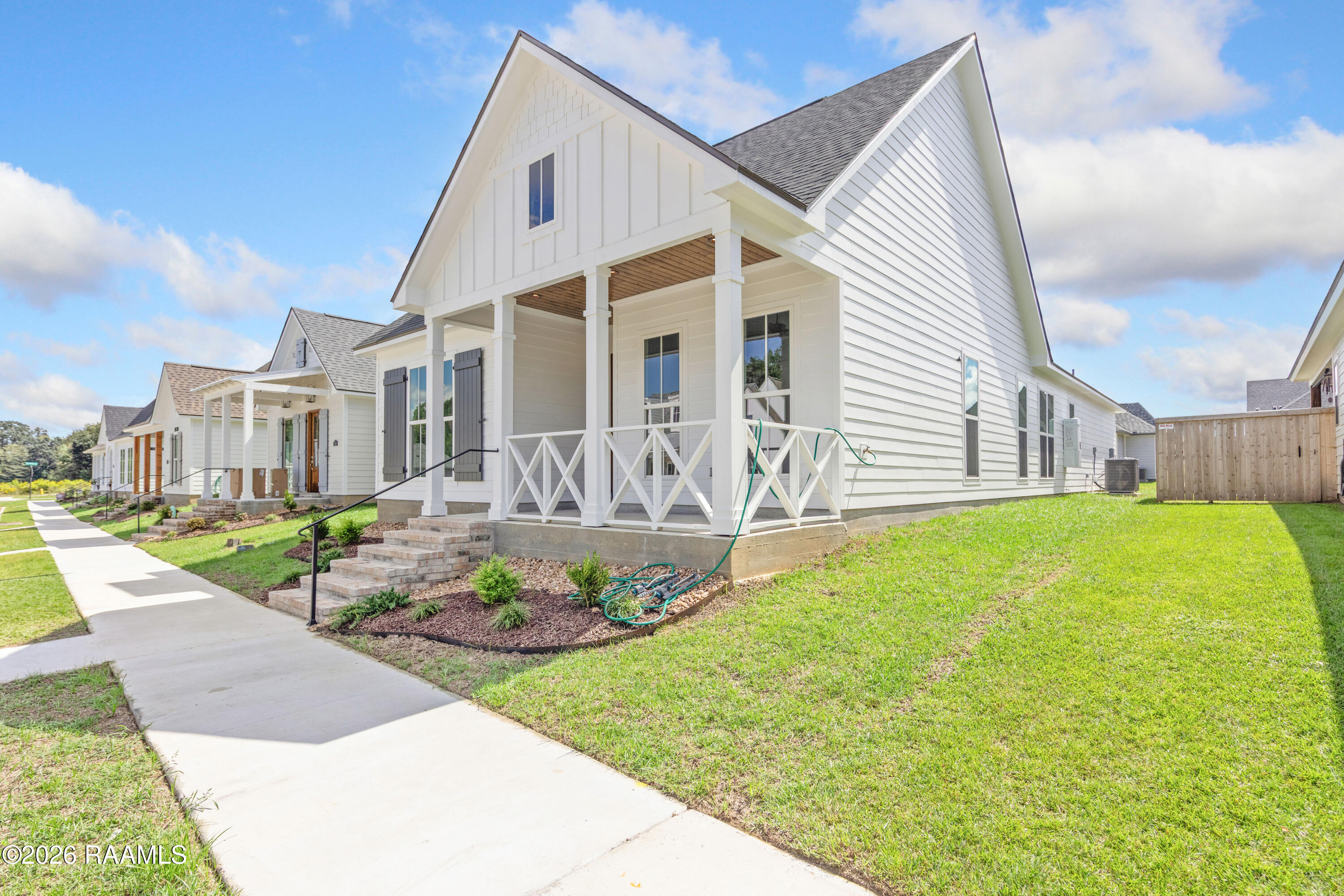 408 Rue Gambetta Lafayette, LA 70507 - Photo 2 of 51 408 Rue Gambetta-6