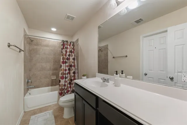 $1,800 | 2202 Cherryville Drive, Houston, TX 77038