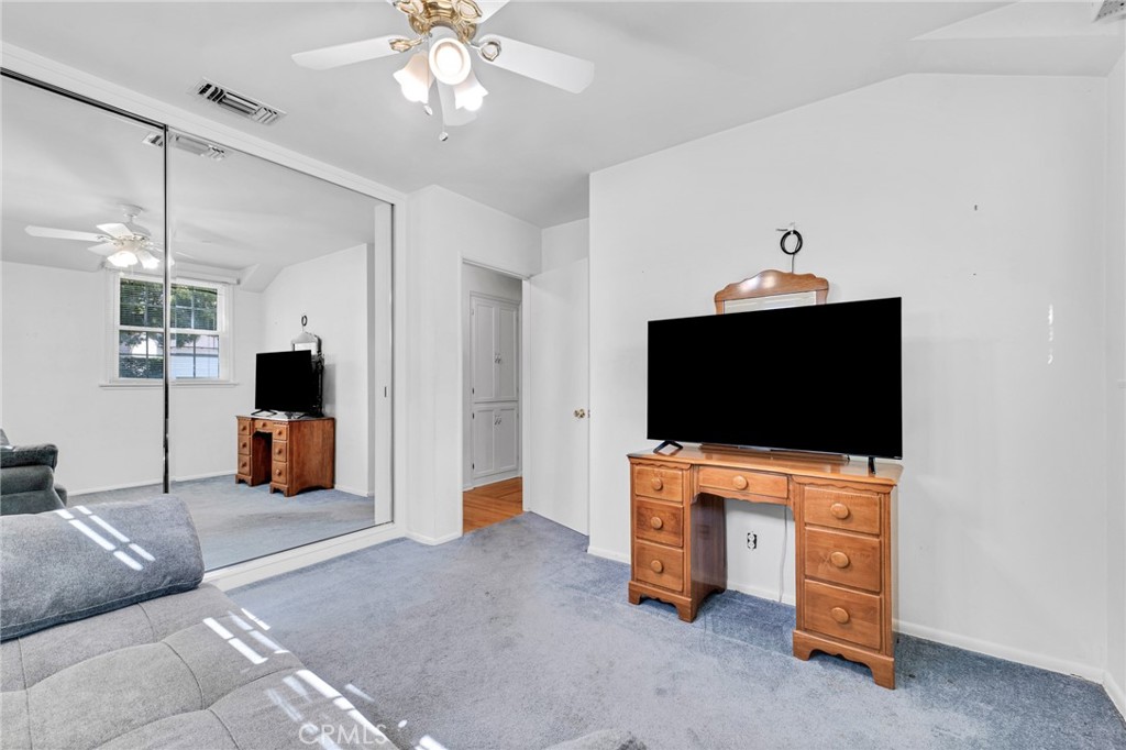 2107 Jolley Drive Burbank, CA 91504 - Photo 21 of 33 a living room with furniture and a flat screen tv