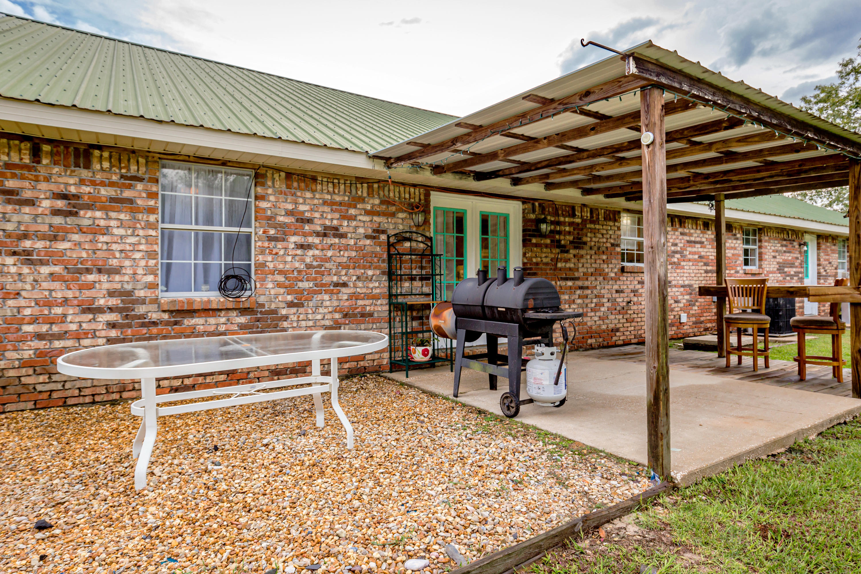 9344 Dunn Road Moss Point, MS 39562 - Photo 44 of 62 IMG_3289