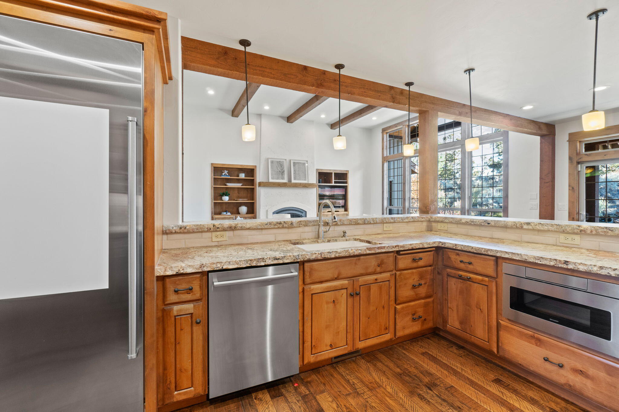 63510 Overtree Road Bend, OR 97701 - Photo 27 of 96 55-web-or-mls-Riley Visuals-15