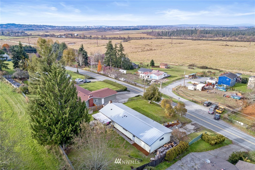 6918 Skipley Road Snohomish, WA 98290 - Photo 3 of 24