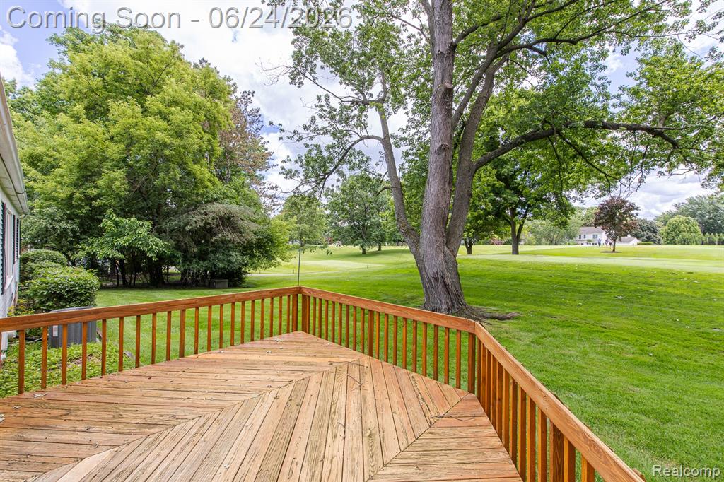 710 Basswood Drive Rochester Hills, MI 48309 - Photo 38 of 42