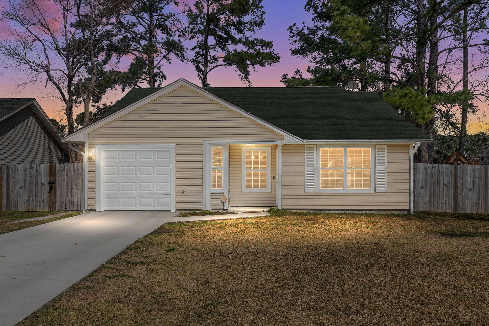 122 Cambridge Road Summerville, SC 29486 - Photo 1 of 29 1