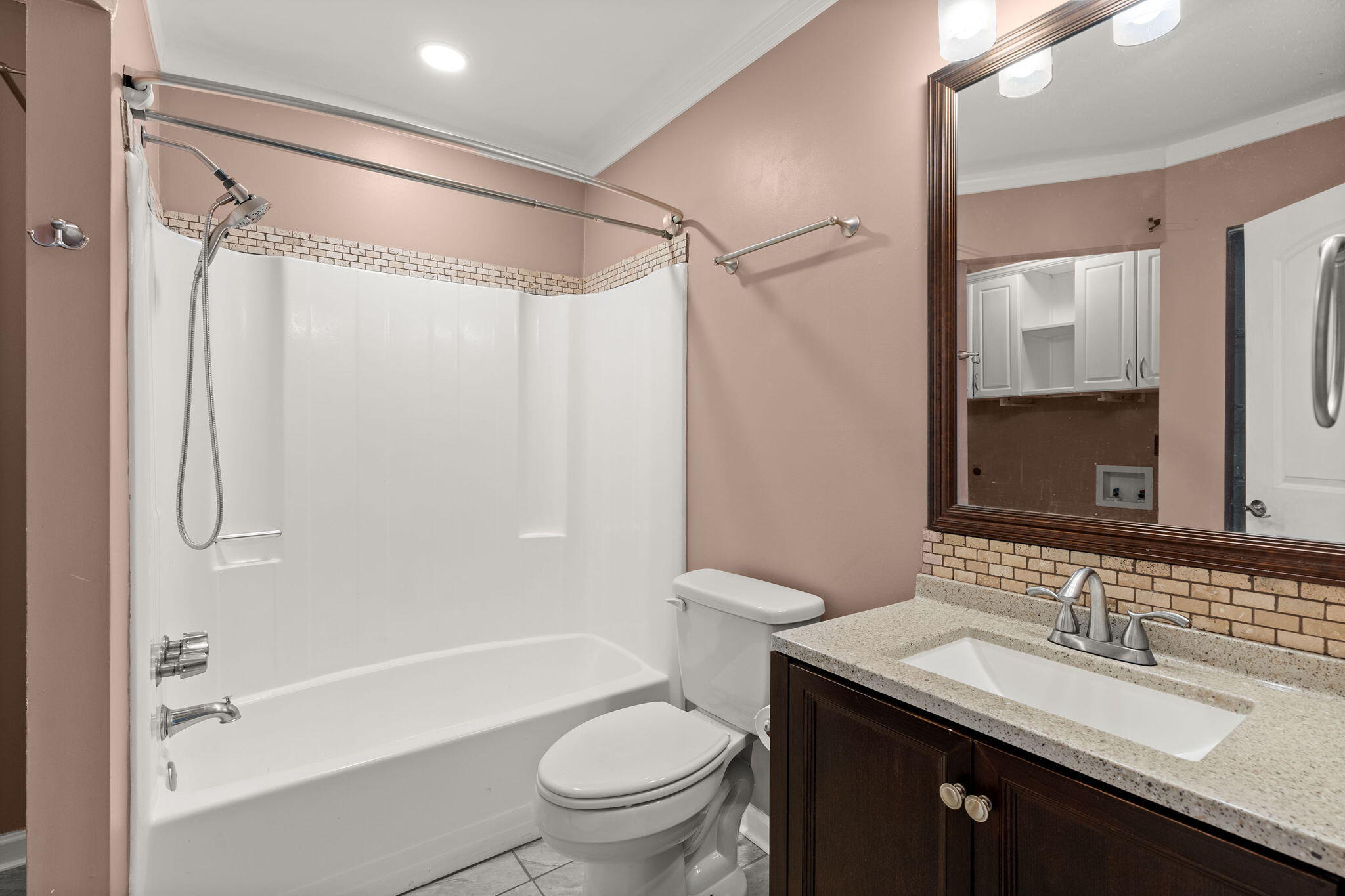 122 Cambridge Road Summerville, SC 29486 - Photo 17 of 29 17