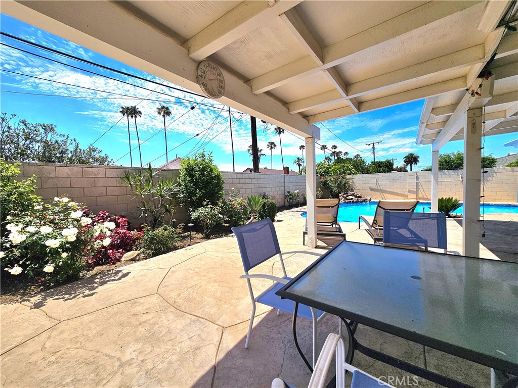 2092 Cutler Street Simi Valley, CA 93065 - Photo 21 of 34