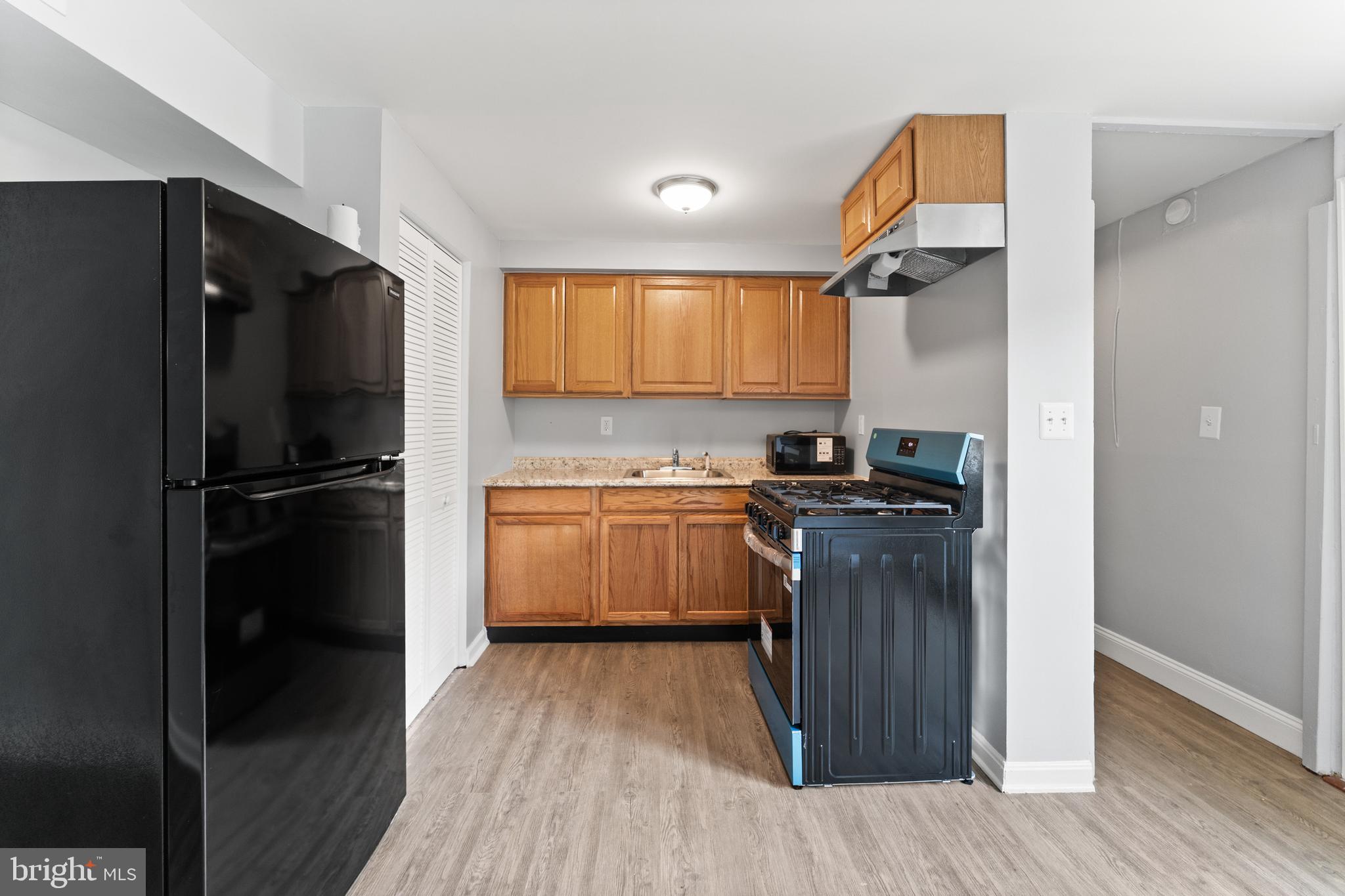 2941 Mallview Road Baltimore, MD 21230 - Photo 11 of 23