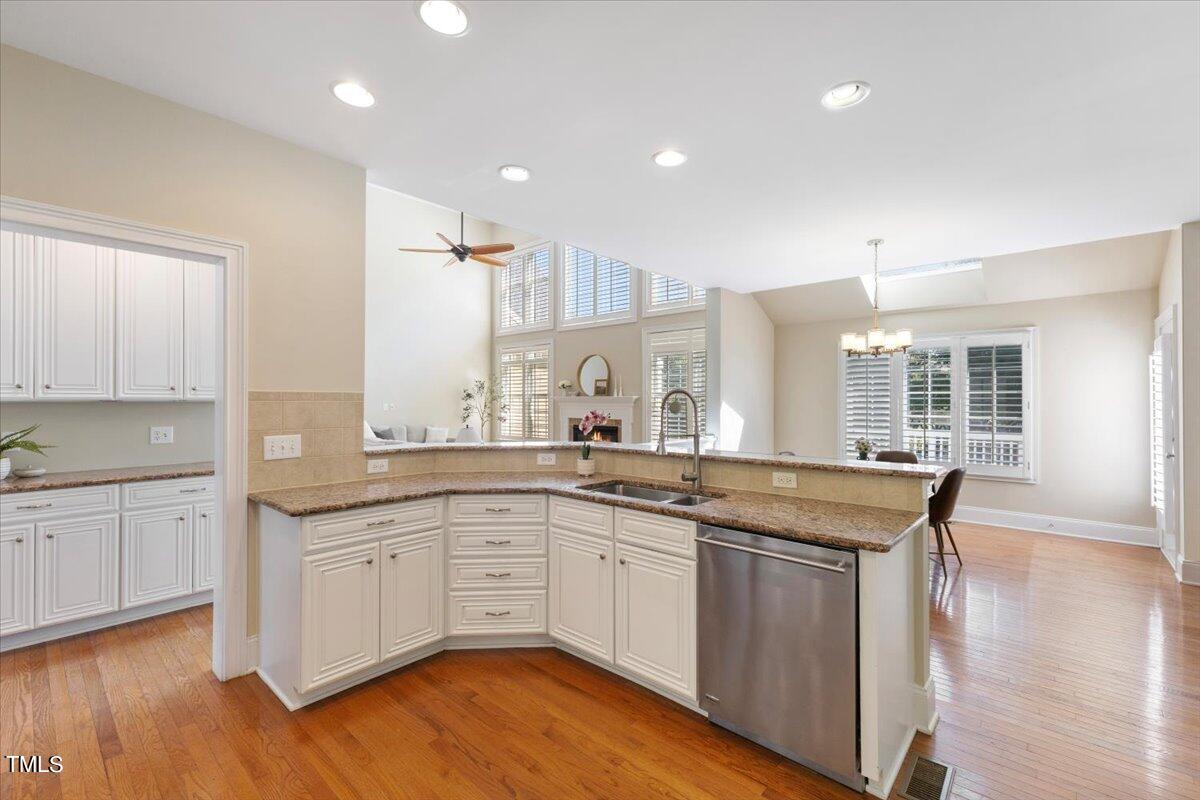 11524 Auldbury Way Raleigh, NC 27617 - Photo 15 of 64 3-11524 Auldbury Way