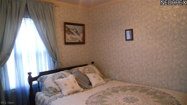 1803 Lake Heights Road Northwest Canton, OH 44708 - Photo 5 of 15 Gallery Image 5