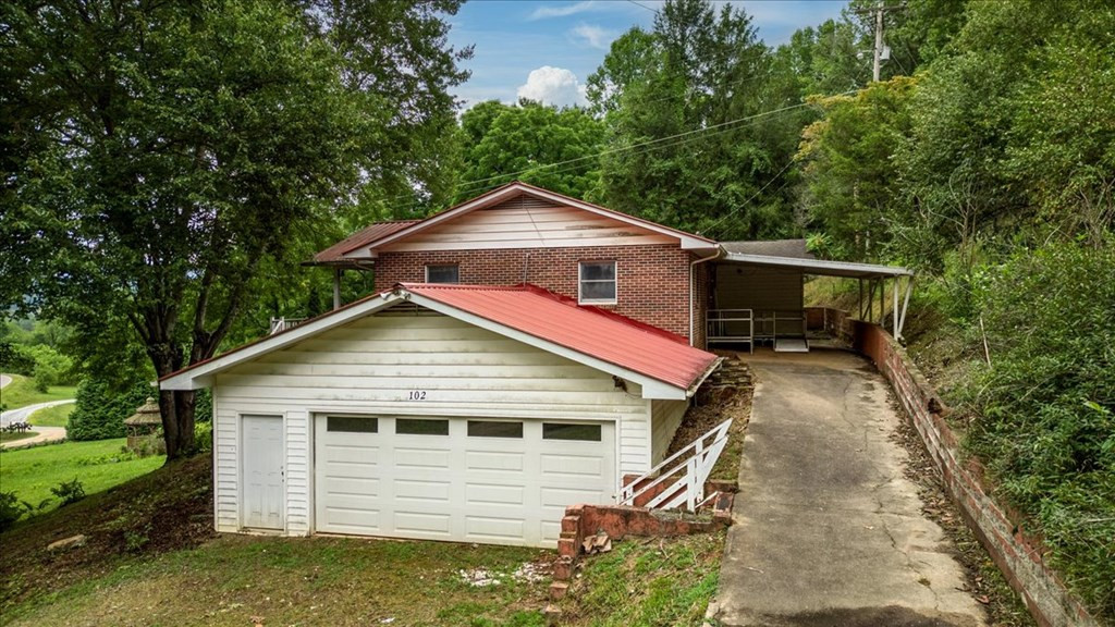 102 Valley View Road Franklin, NC 28734 - Photo 11 of 43 Gallery Image 11