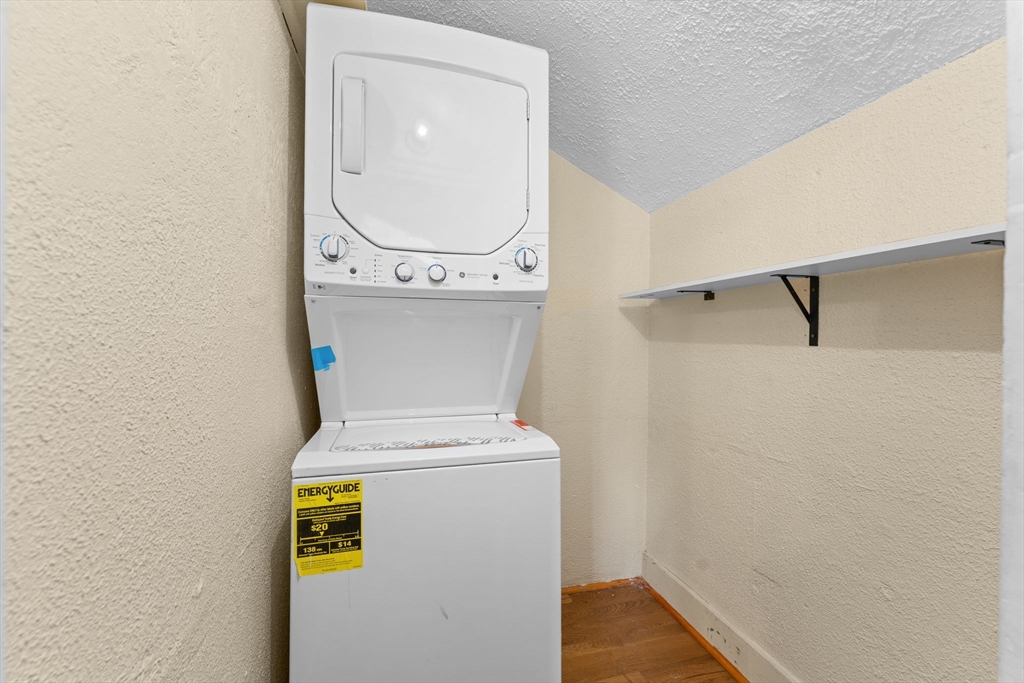 22 Montrose Street Boston, MA 02119 - Photo 11 of 34