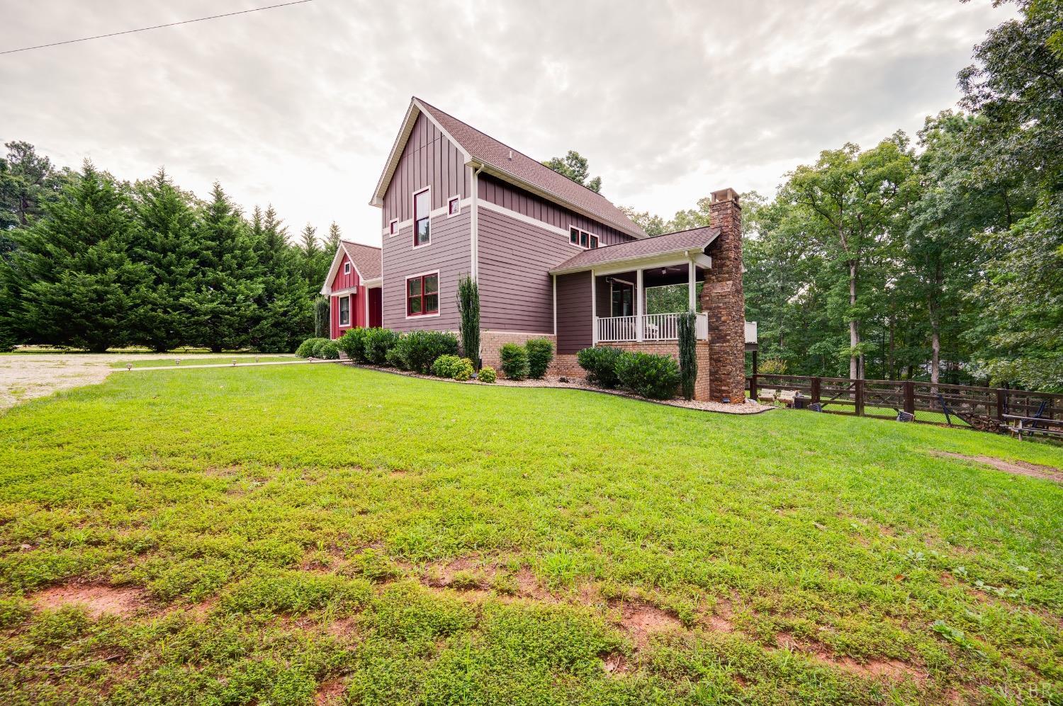 2842 Chilton Road Appomattox, VA 24522 - Photo 54 of 75 a view of a house with backyard and garden