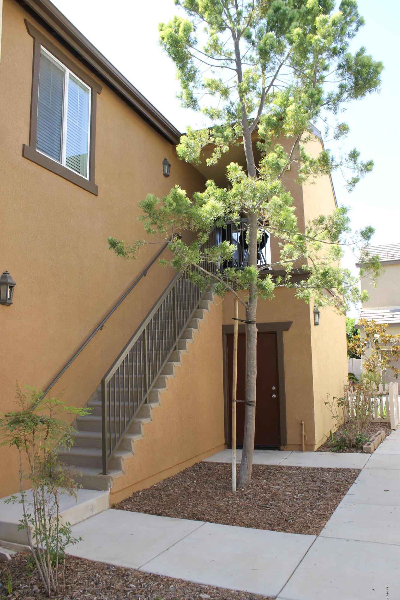 3227 North Ventura Road Oxnard, CA 93036 - Photo 1 of 21 IMG_5510