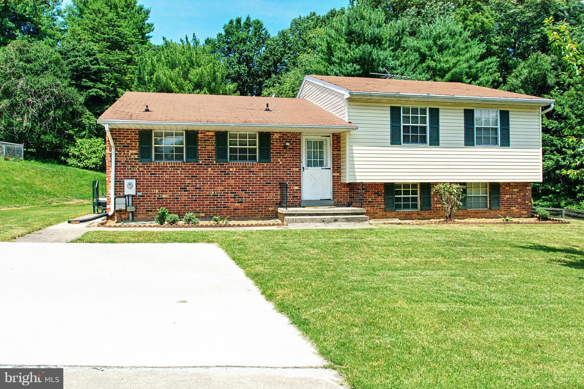 9124 Waltham Woods Road Baltimore, MD 21234 - Photo 1 of 27 Exterior (Front)