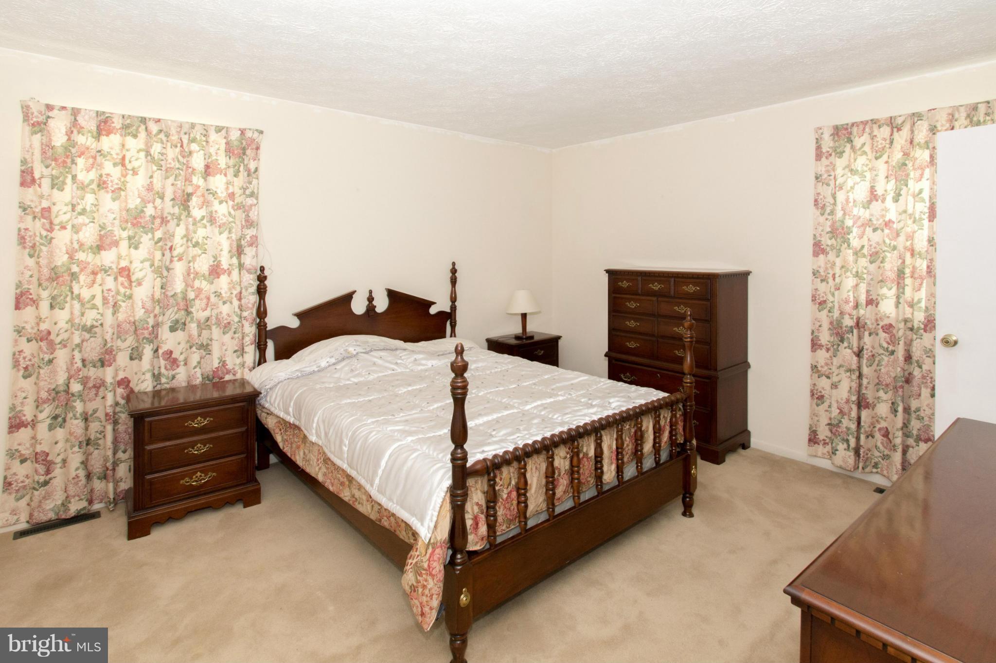 9124 Waltham Woods Road Baltimore, MD 21234 - Photo 15 of 27 Bedroom (Master)