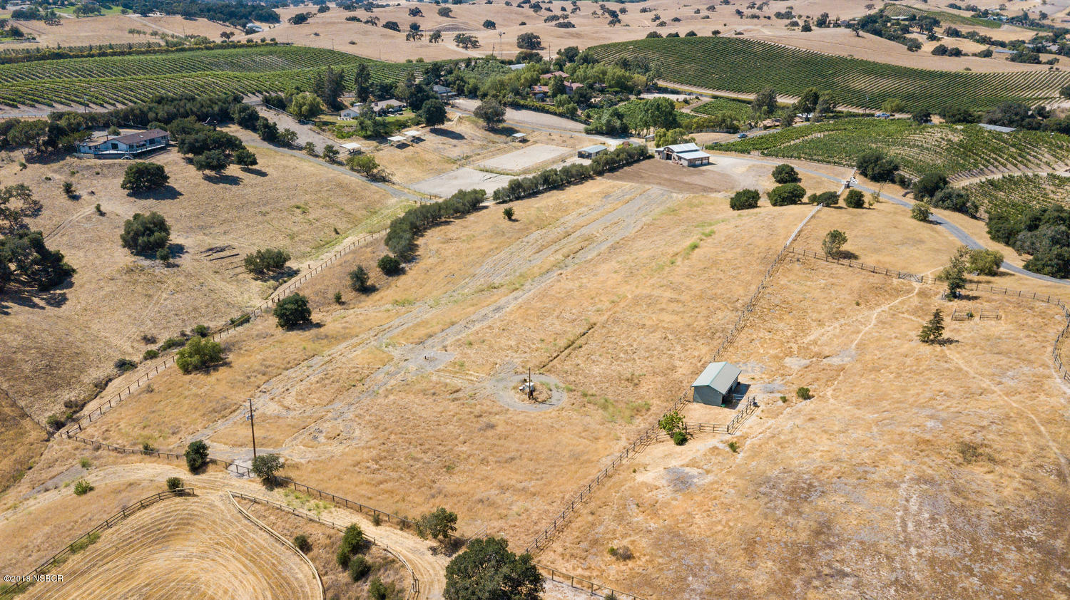 2110 Adobe Canyon Rd Solvang-large-018-4