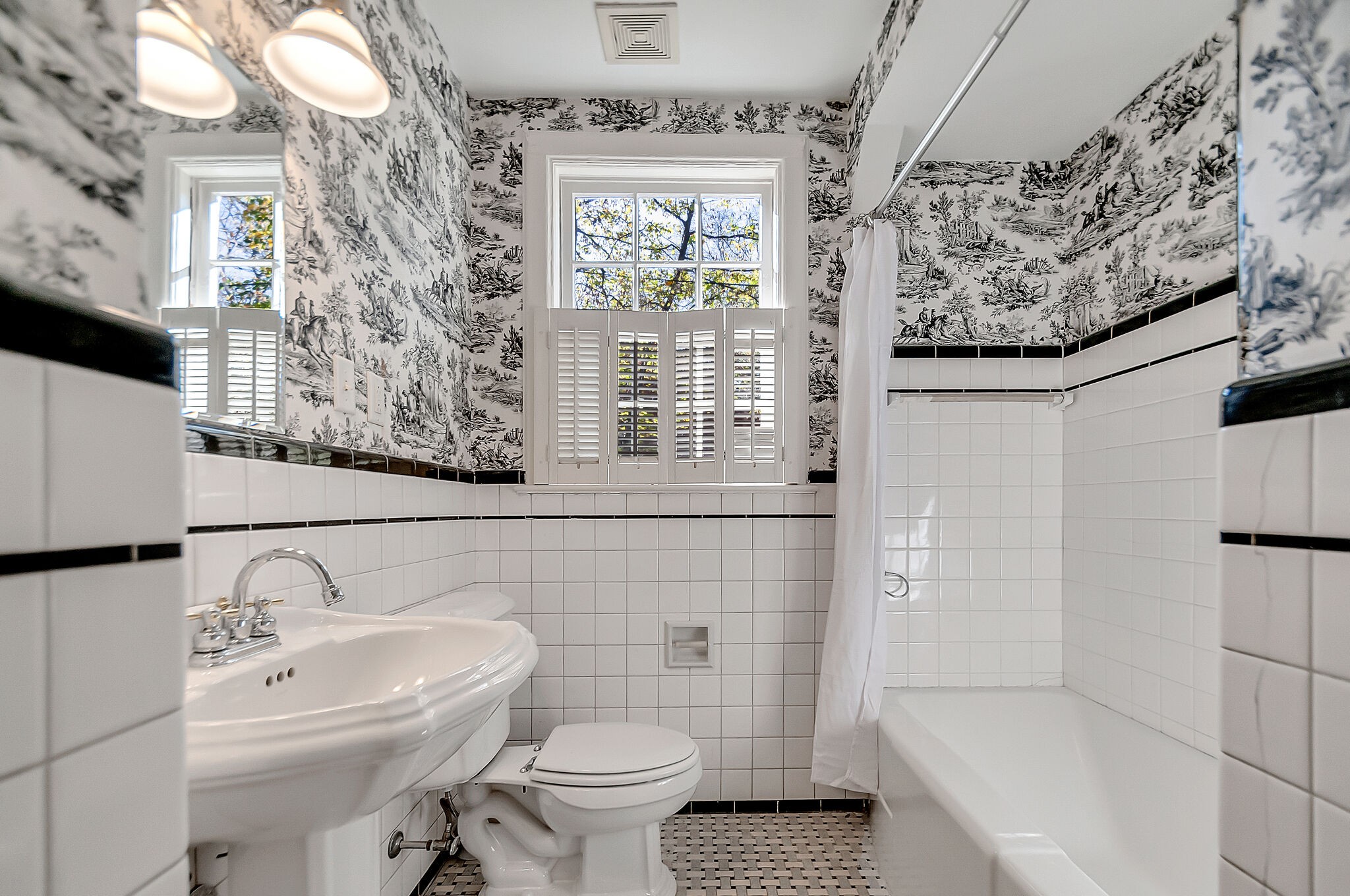 4206 Sneed Road Nashville, TN 37215 - Photo 30 of 56 a bathroom with a sink toilet and shower