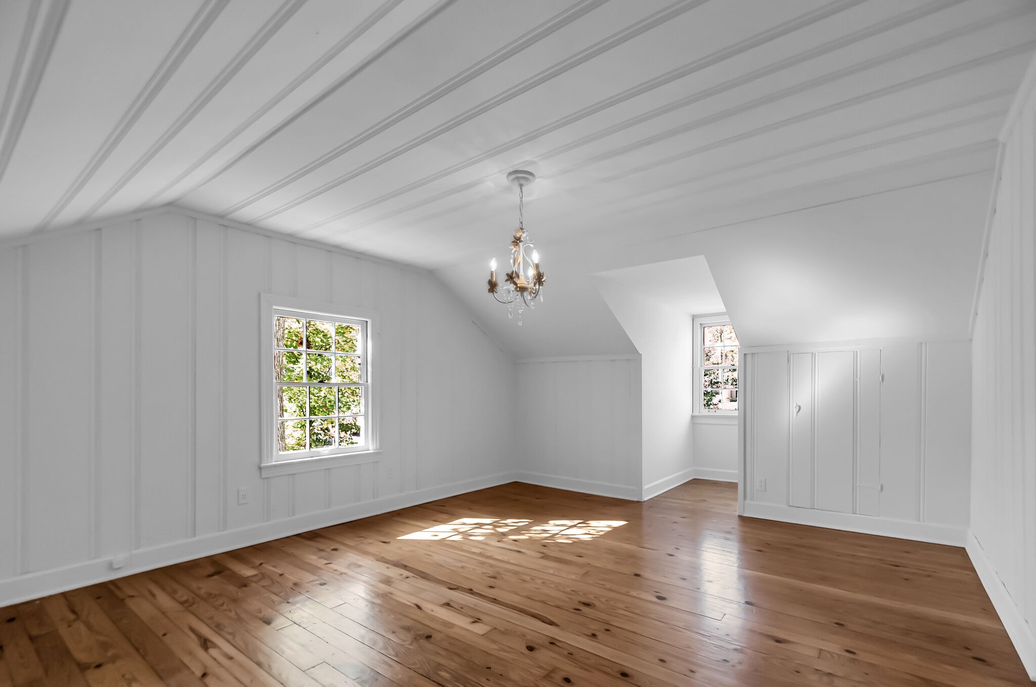 4206 Sneed Road Nashville, TN 37215 - Photo 41 of 56 wooden floor in an empty room with a window