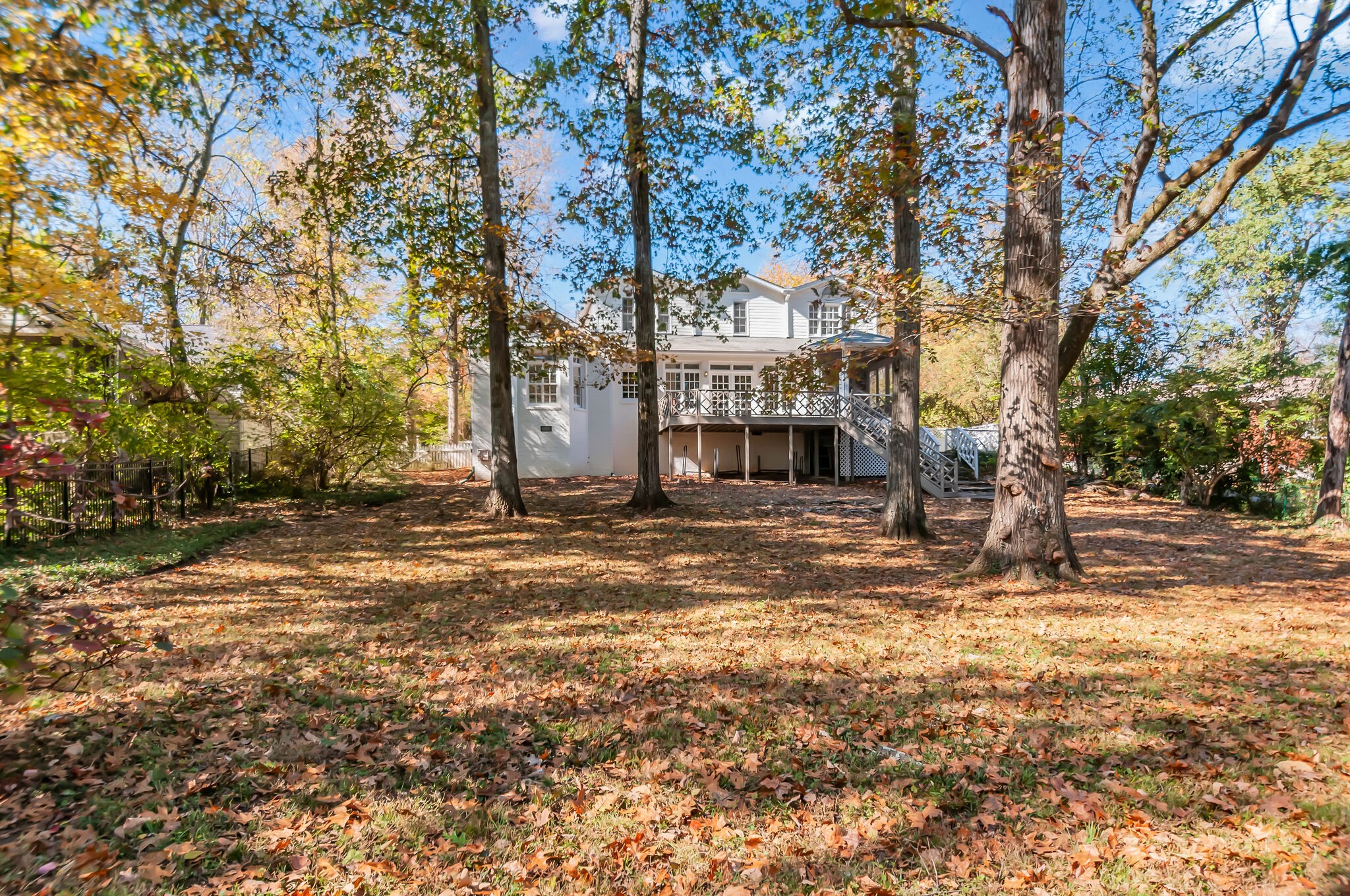 4206 Sneed Road Nashville, TN 37215 - Photo 53 of 56 a view of a yard with trees