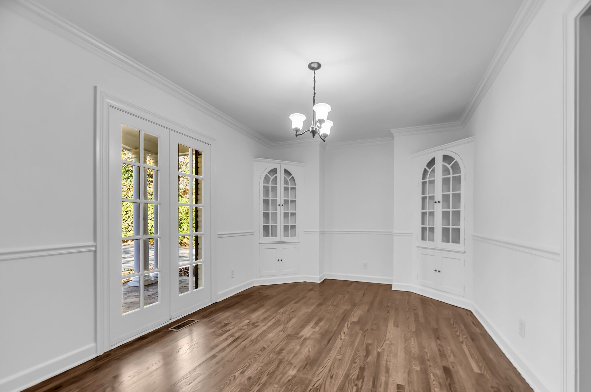 4206 Sneed Road Nashville, TN 37215 - Photo 8 of 56