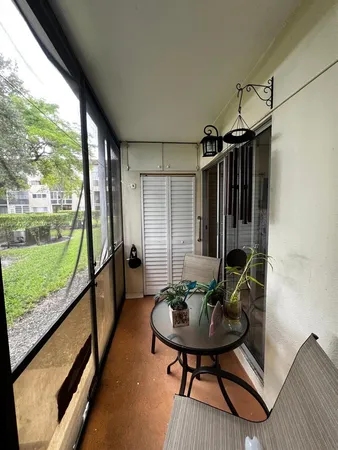 $1,900 | 1551 Southwest 135th Terrace, Unit 111G, Pembroke Pines, FL 33027