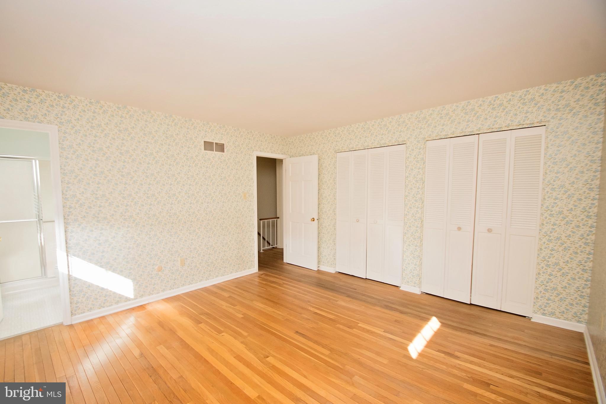156 Castleton Drive Reading, PA 19607 - Photo 12 of 31 Main Bedroom w/ Double Closets