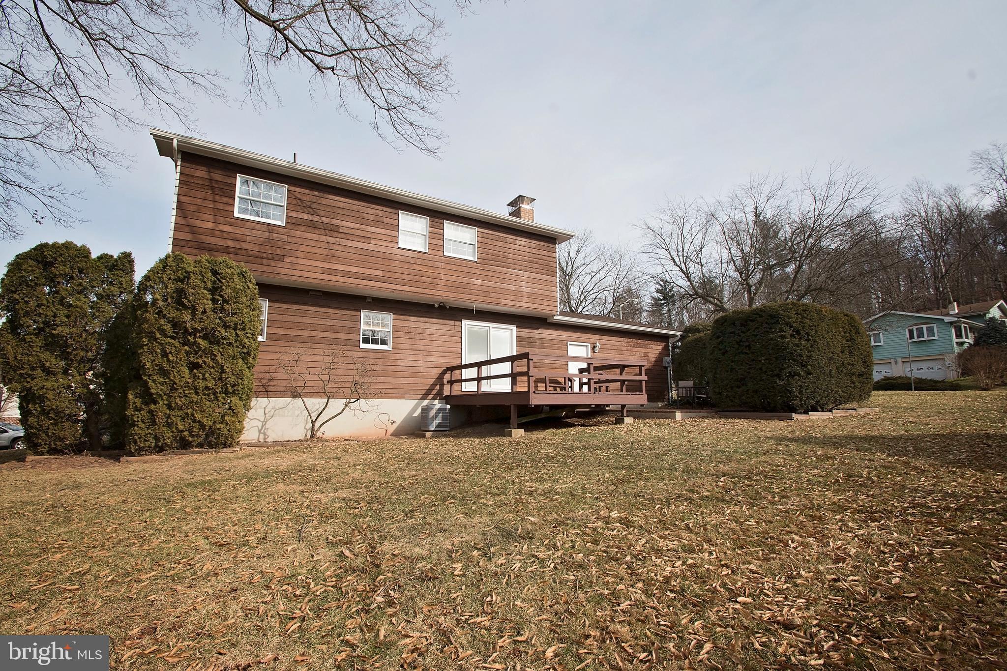 156 Castleton Drive Reading, PA 19607 - Photo 24 of 31