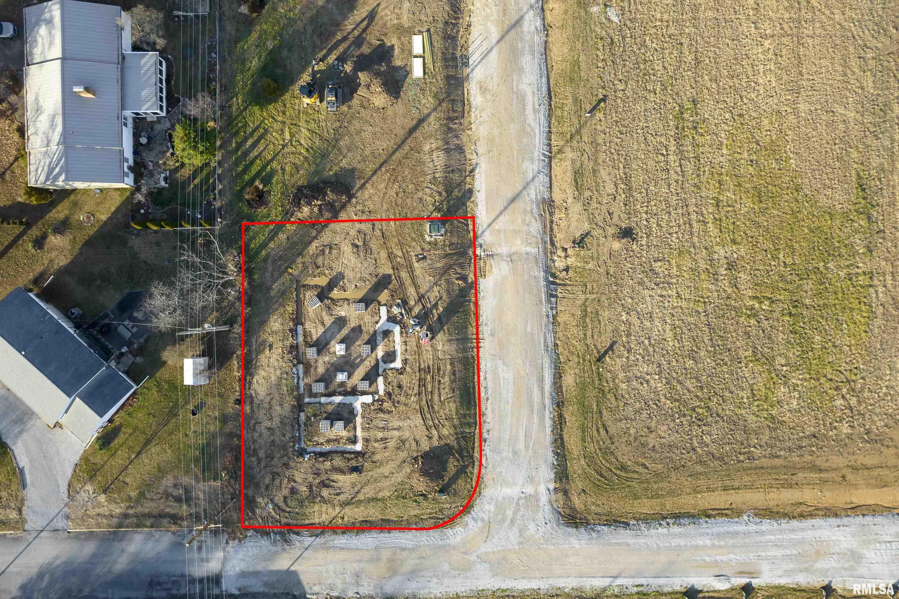 663 Deadwood Drive Herrin, IL 62948 - Photo 3 of 5