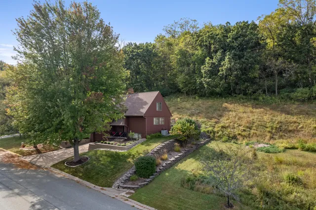 $399,900 | 368 Dresser Drive, Winona, MN 55987