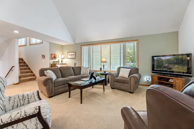 $399,900 | 368 Dresser Drive, Winona, MN 55987