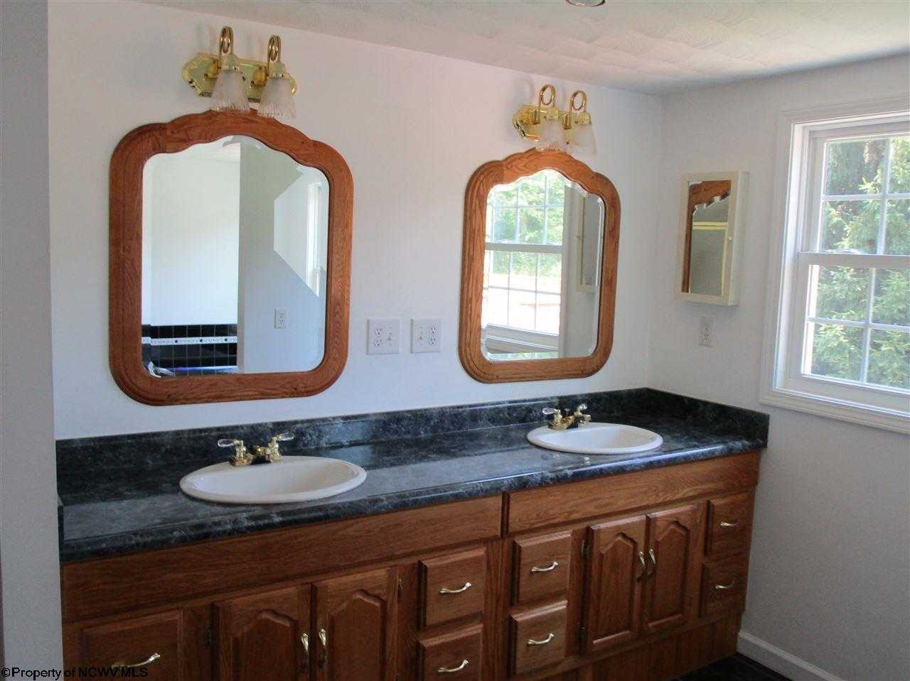 7107 Independence Road Independence, WV 26374 - Photo 12 of 20 Gallery Image 12