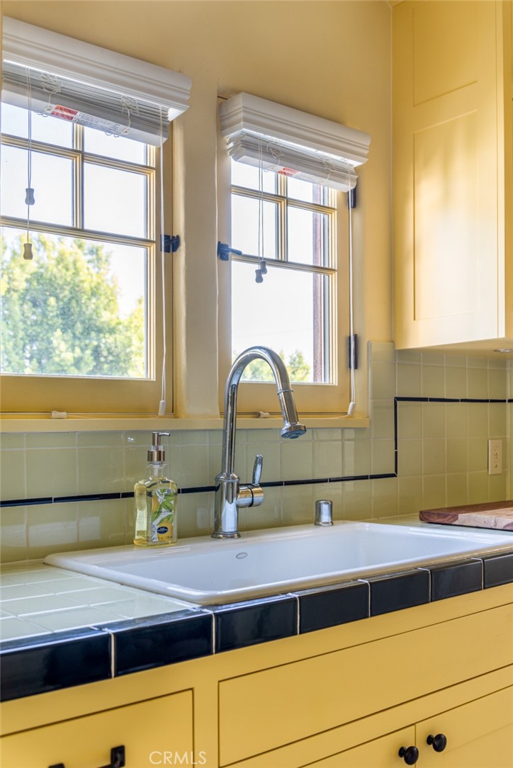 8246 4th Street Los Angeles, CA 90048 - Photo 19 of 38 a bathroom with a sink and a large window