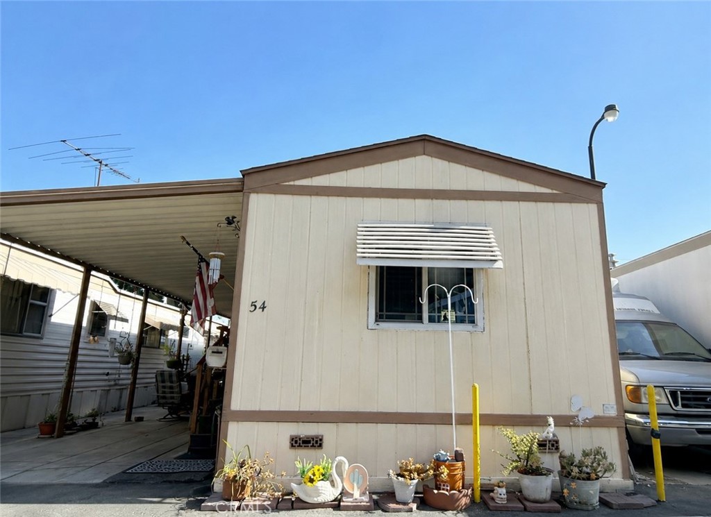 8600 Contreras Street, Unit 54 Paramount, CA 90723 - Photo 1 of 13 Front View of Outside