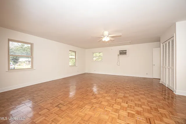 $559,000 | 1107 Le Badine Court, Ocean Springs, MS 39564