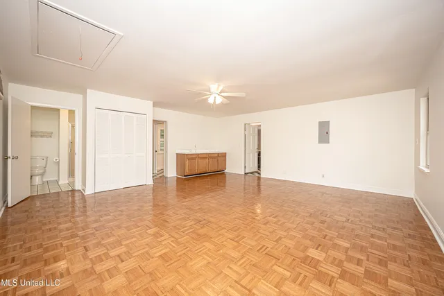 $559,000 | 1107 Le Badine Court, Ocean Springs, MS 39564