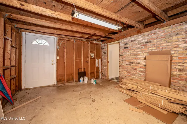 $559,000 | 1107 Le Badine Court, Ocean Springs, MS 39564