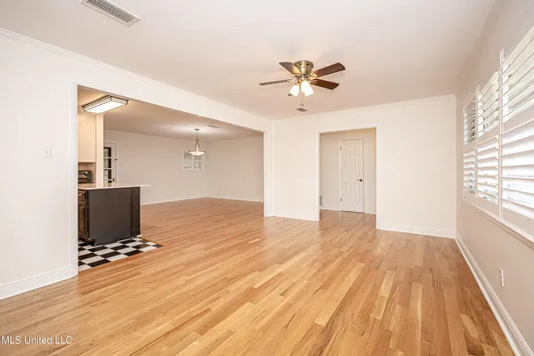 $539,000 | 1107 Le Badine Court, Ocean Springs, MS 39564