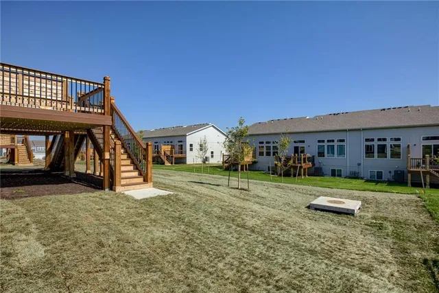 $2,600 | 3735 Southwest Knoxville Court, Lee's Summit, MO 64082