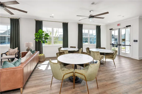 $1,723 | 245 Fox Run Drive, Unit MINT, Brunswick, GA 31525