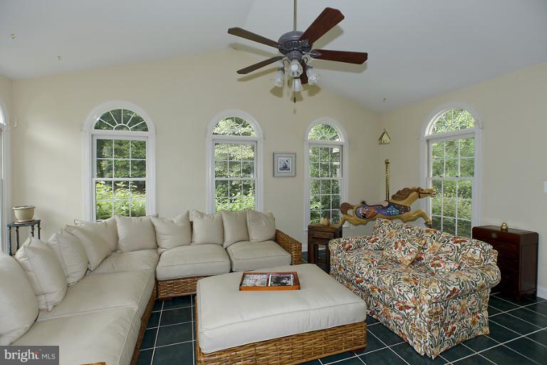 1112 Round Pebble Lane Reston, VA 20194 - Photo 21 of 26 Interior (General)