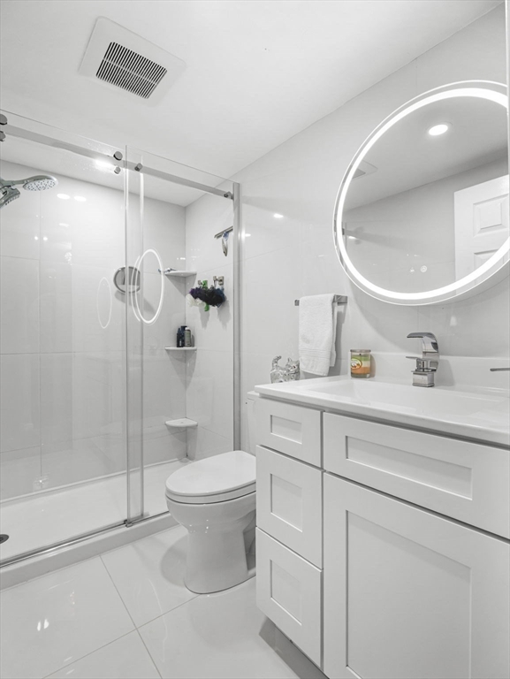 360 Littleton Road, Unit D4 Chelmsford, MA 01824 - Photo 9 of 32 Gallery Image 9