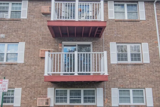 $319,900 | 1 Brown Avenue, Unit 137, Amesbury, MA 01913