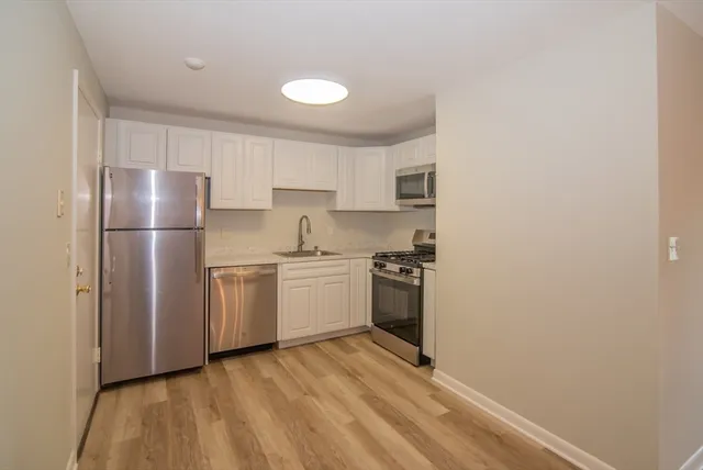 $319,900 | 1 Brown Avenue, Unit 137, Amesbury, MA 01913