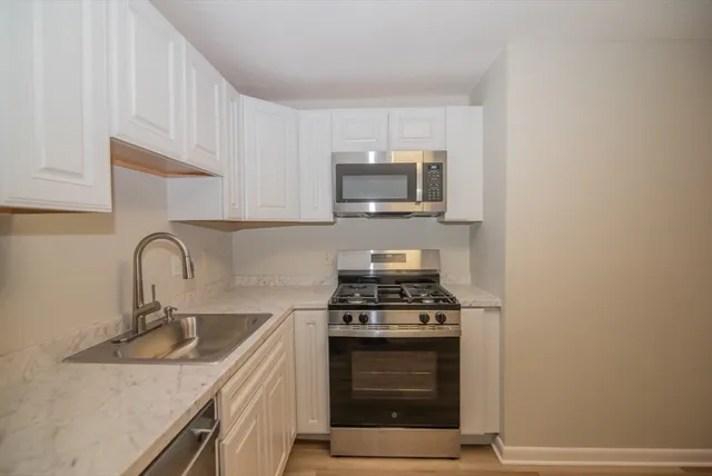 $319,900 | 1 Brown Avenue, Unit 137, Amesbury, MA 01913