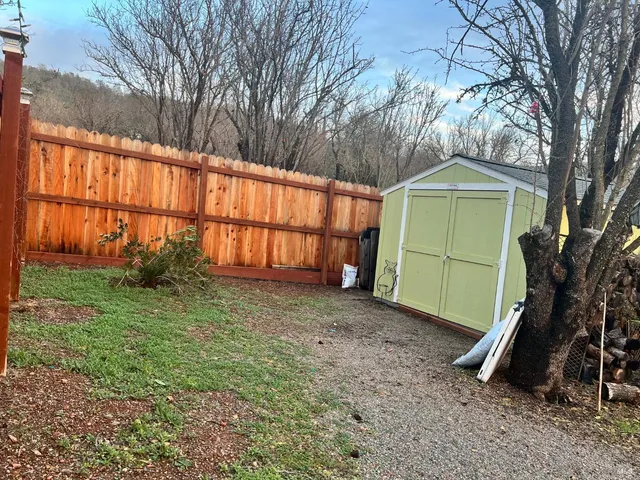 $352,800 | 14243 Tomalee Lane, Clearlake Oaks, CA 95423