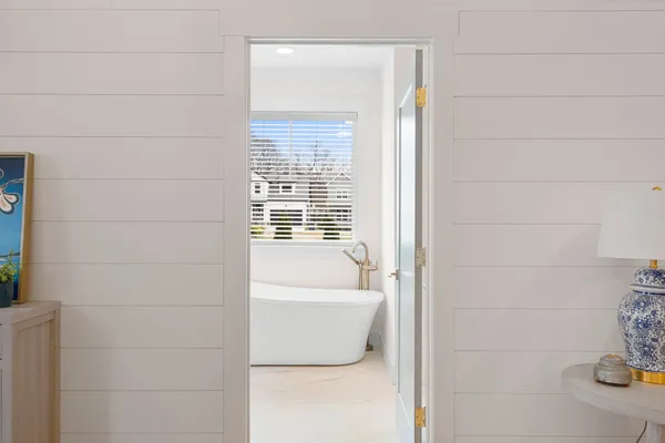 $649,900 | 60 Lake Life Court, Winchester, TN 37398