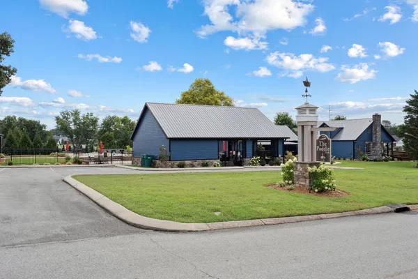 $649,900 | 60 Lake Life Court, Winchester, TN 37398