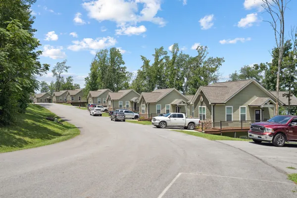 $649,900 | 60 Lake Life Court, Winchester, TN 37398