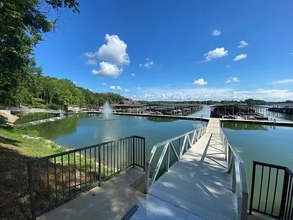 $649,900 | 60 Lake Life Court, Winchester, TN 37398