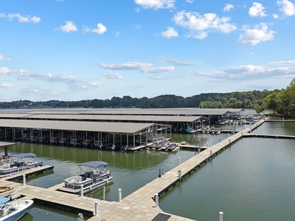 $649,900 | 60 Lake Life Court, Winchester, TN 37398